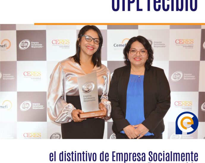 UTPL recibió el distintivo de Empresa Socialmente Responsable