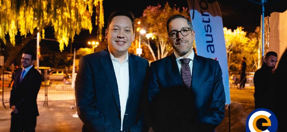 La XVI Bienal de Cuenca recibió el respaldo de Banco del Austro en su compromiso con la cultura y el arte