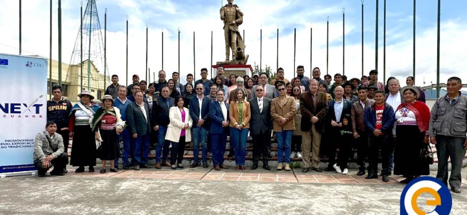 Next Ecuador, proyecto financiado por la UE, capacitará a pequeños productores para mejorar las técnicas de producción de mora en Bolívar