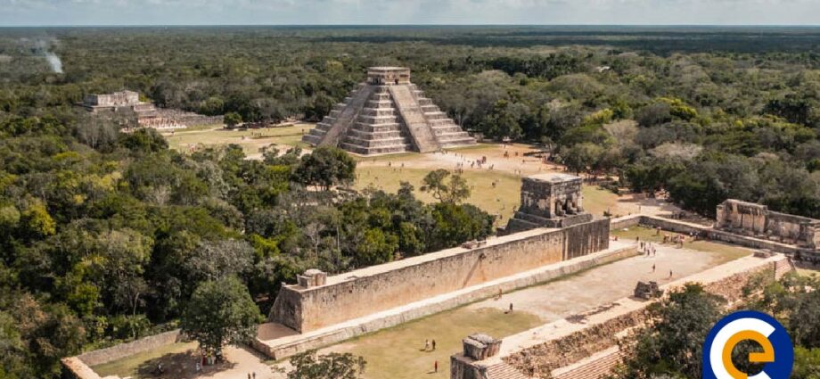 Descenso de la serpiente de Chichén Itzá: Misterio y esplendor en el equinoccio de primavera