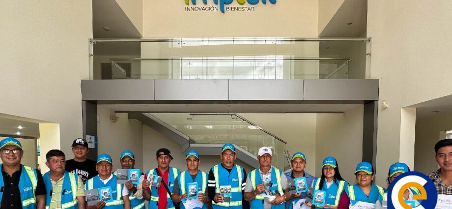 Imptek capacita al GAD Municipal de La Joya de Los Sachas para mejorar infraestructura vial
