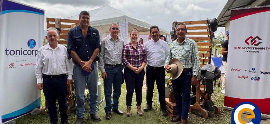 Tonicorp junto a la Universidad Católica Santiago de Guayaquil promueven espacios de capacitación en ganadería regenerativa