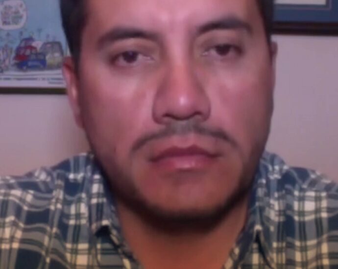 Darío Paladines, activista político y veedor ciudadano