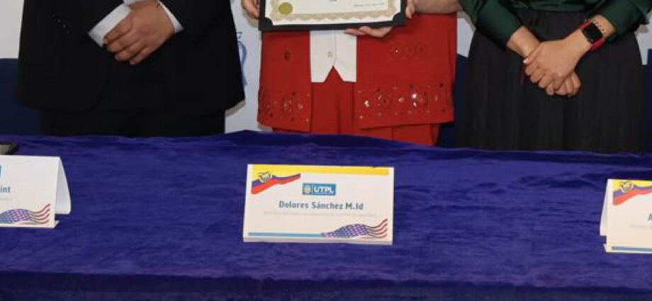 UTPL apoya a migrantes ecuatorianos en New York a obtener su título profesional