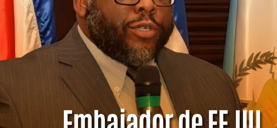 Embajador de EE.UU. en Ecuador celebra 100 días de gestión con enfoque en seguridad y desarrollo