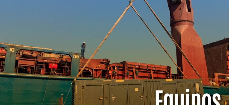 Equipos para nueva central térmica en Esmeraldas comenzaron su traslado desde Líbano