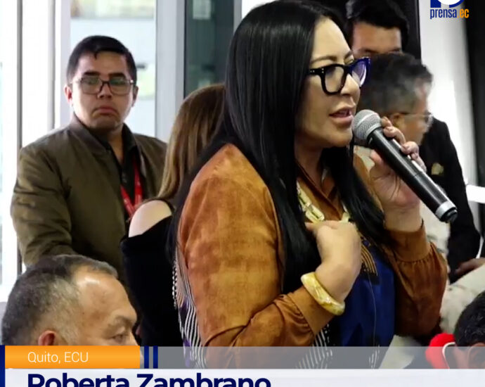 Roberta Zambrano llama a la unidad para el desarrollo de Ecuador