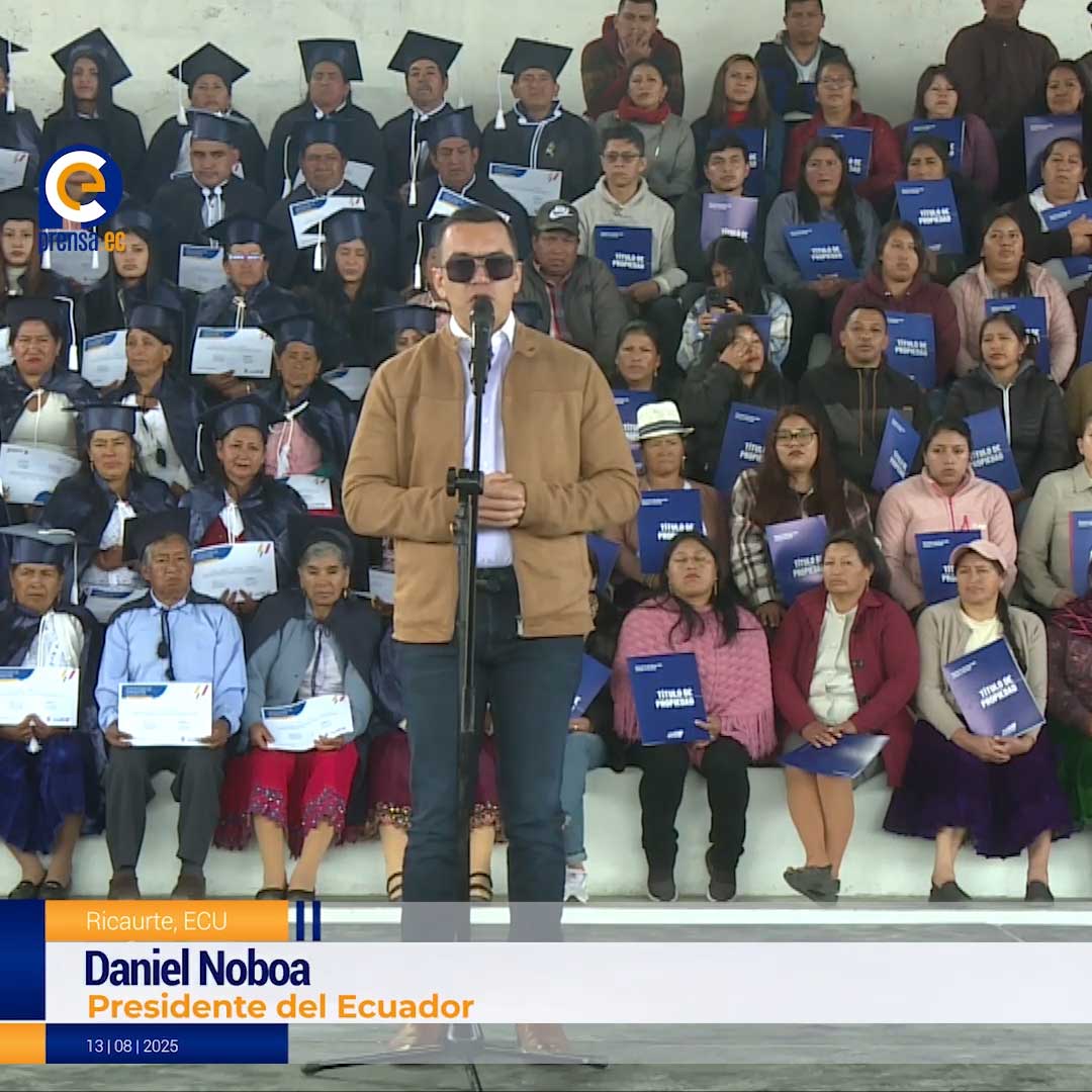 Gobierno entrega beneficios a productores rurales en Azuay