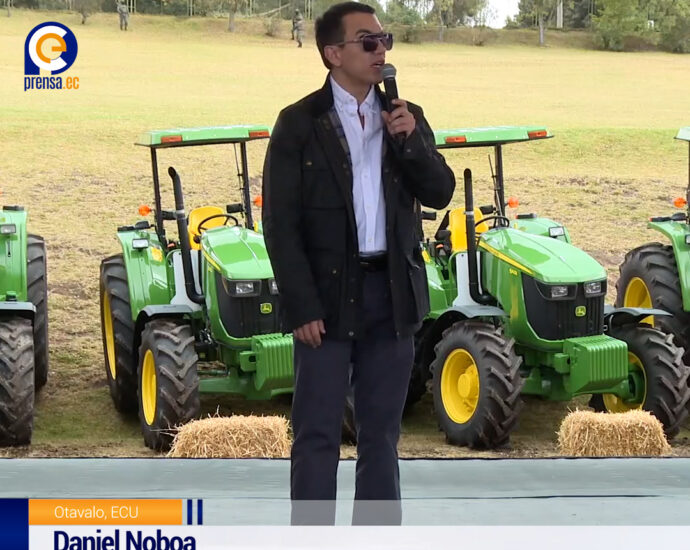 Bonos Raíces y consulta popular: Noboa impulsa reforma desde el campo