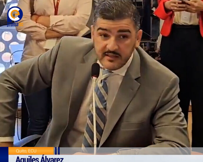 Alcalde de Guayaquil exige respuestas sobre Porsche vinculado a presunto terrorista