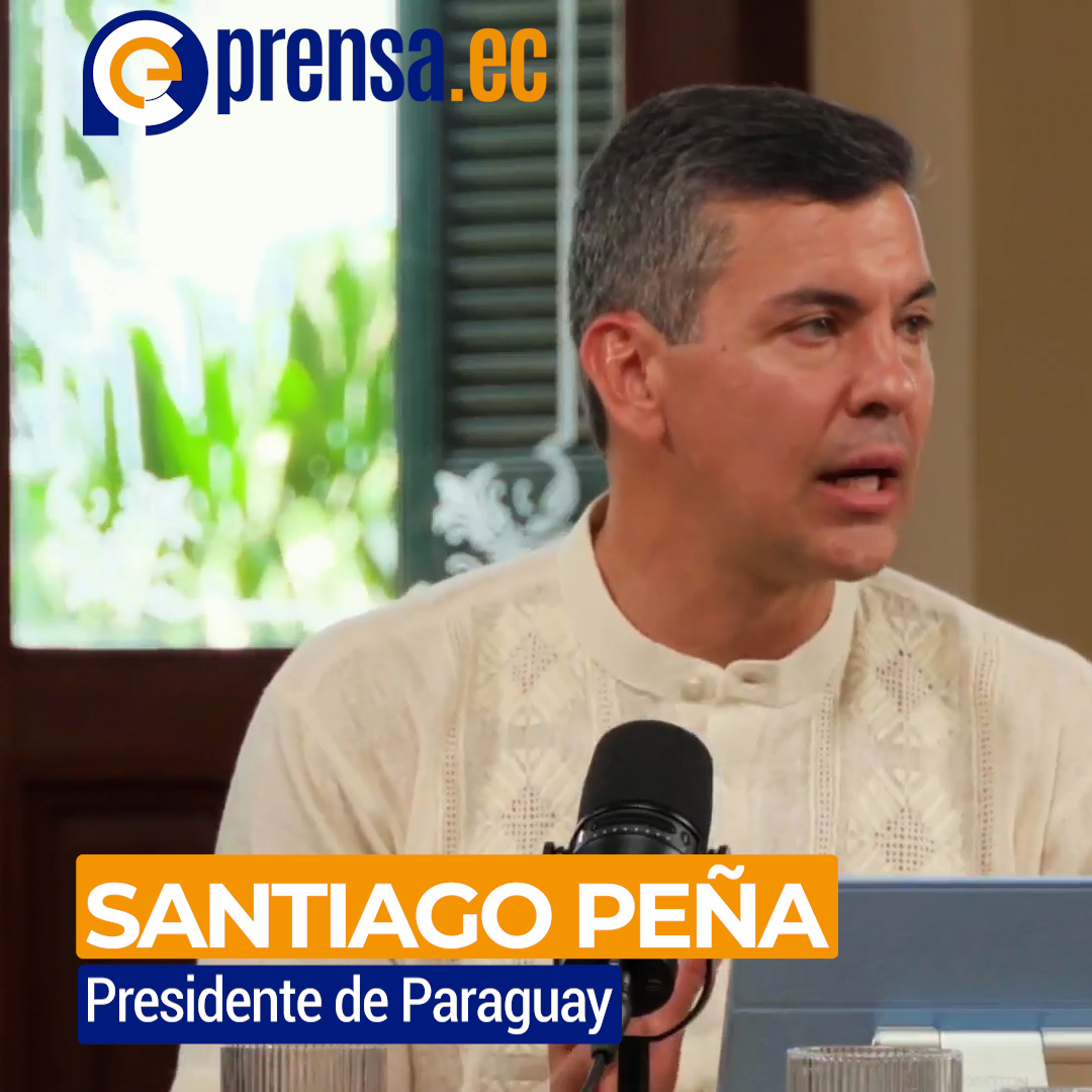 Santiago Peña dialoga con periodistas en formato inédito de transparencia