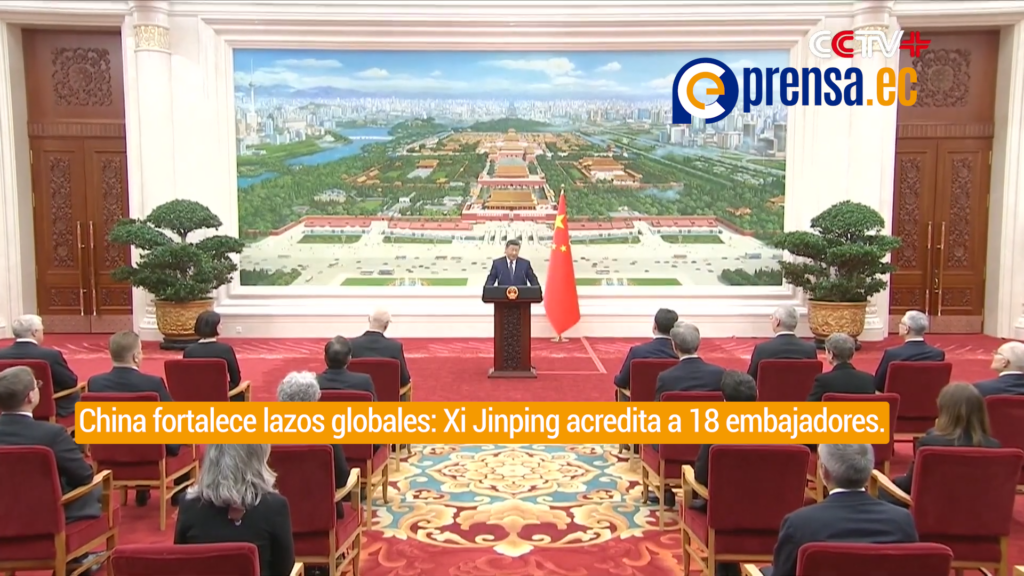 Xi Jinping recibe credenciales de 18 nuevos embajadores en Beijing
