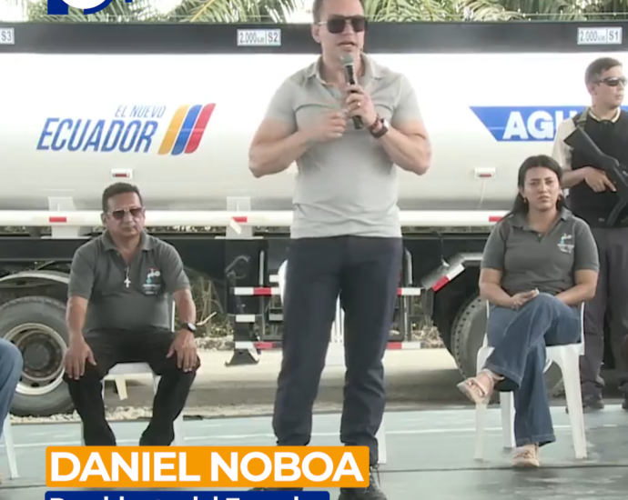 Gobierno de Ecuador entrega sistema de agua purificada en Fumisa
