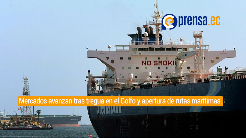 Petróleo cae tras apertura del Estrecho de Ormuz y señales de tregua